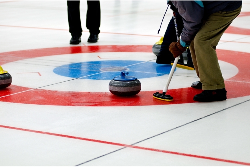 CURLINGBO ø4M og 2 LINJER 5M x 10CM GIR KOMPLETT BANE..